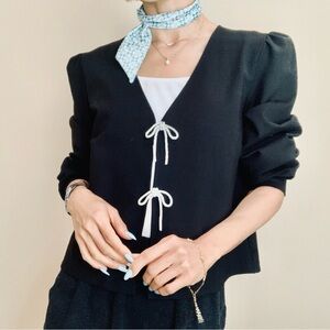 Brand New Bow blazer